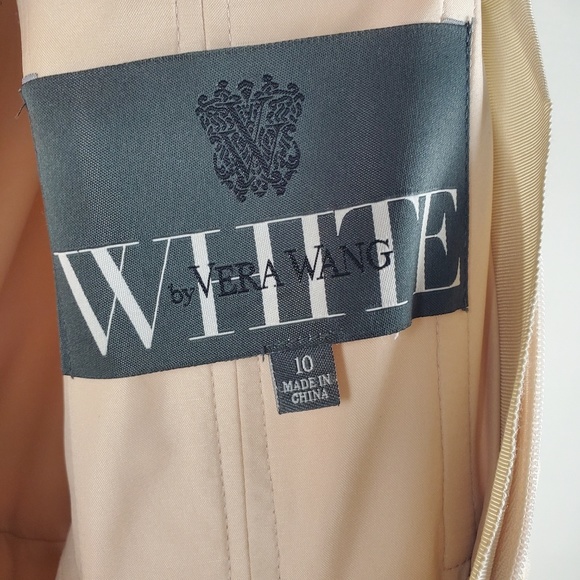 Vera Wang Blush Wedding Dress - Picture 6 of 8